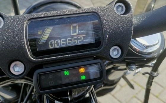 Gebrauchtmotorrad Harley-Davidson Softail Street Bob FXBB - Bild 2