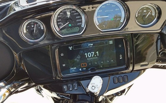 Gebrauchtmotorrad Harley-Davidson Touring Electra Glide Ultra Limited FLHTK - Bild 7