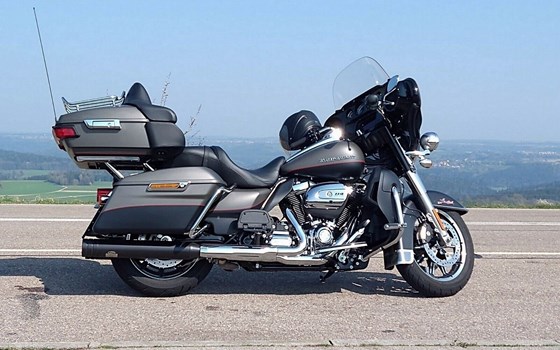 Gebrauchtmotorrad Harley-Davidson Touring Electra Glide Ultra Limited FLHTK - Bild 9