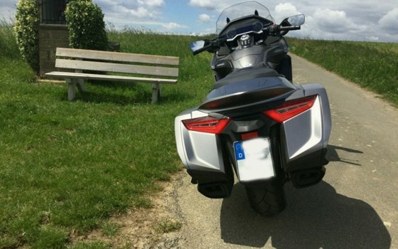 Gebrauchtmotorrad Honda GL 1800 Goldwing - Bild 7