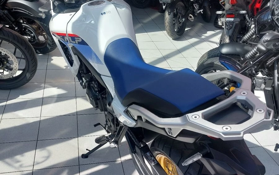 Offer Honda XL750 Transalp Bild 3: Offer Honda XL750 Transalp