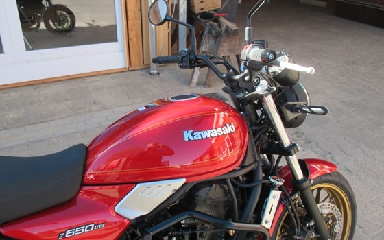 Neufahrzeug Kawasaki Z650 RS - Bild 13