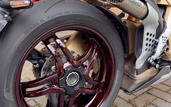 Gebrauchtmotorrad MV Agusta Brutale Oro - Bild 10