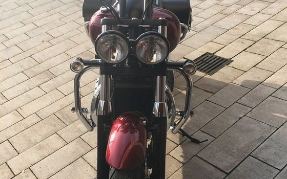 Gebrauchtmotorrad Triumph Thunderbird Storm - Bild 3