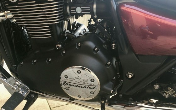 Gebrauchtmotorrad Triumph Thunderbird Storm - Bild 6