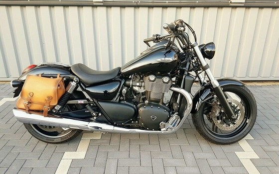 Gebrauchtmotorrad Triumph Thunderbird Storm - Bild 3