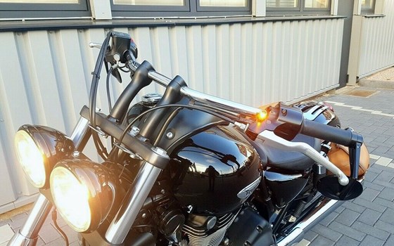 Gebrauchtmotorrad Triumph Thunderbird Storm - Bild 8
