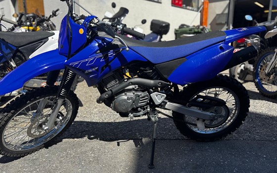 Gebrauchtmotorrad Yamaha TTR 125L - Bild 1 Gebrauchtmotorrad Yamaha TTR 125L - Bild 1