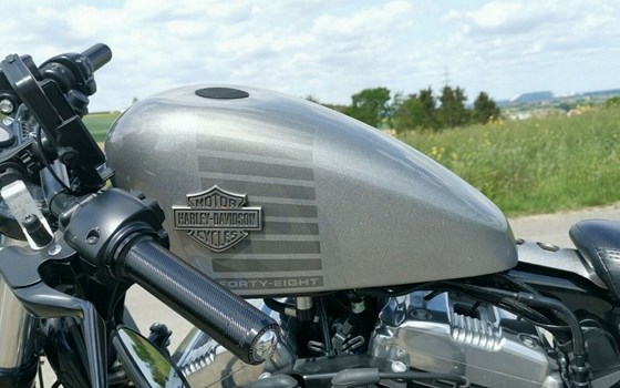 Gebrauchtmotorrad Harley-Davidson Sportster XL 1200X Forty-Eight - Bild 3