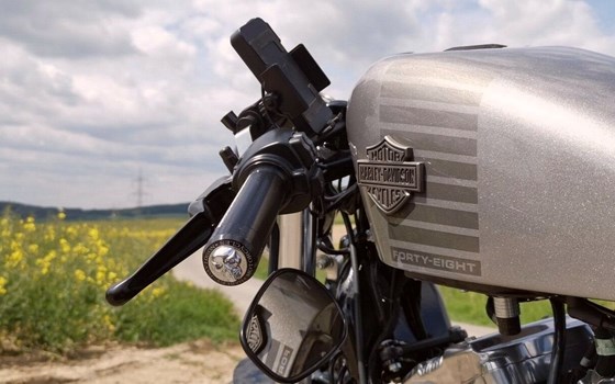 Gebrauchtmotorrad Harley-Davidson Sportster XL 1200X Forty-Eight - Bild 4