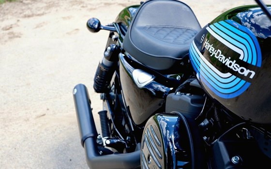 Gebrauchtmotorrad Harley-Davidson Sportster XL 1200NS Iron - Bild 4