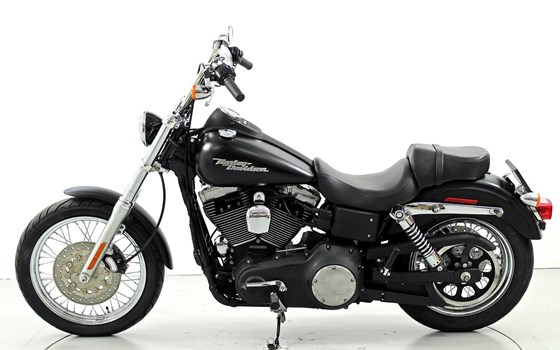 Motorrad Occasion Harley-Davidson Dyna Street Bob FXDB - Bild 5