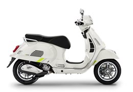 Neumotorrad Vespa GTS 125 Super Tech