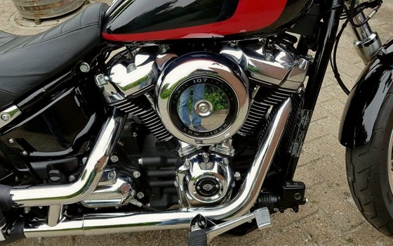 Gebrauchtmotorrad Harley-Davidson Softail Low Rider FXLR - Bild 4