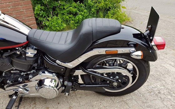 Gebrauchtmotorrad Harley-Davidson Softail Low Rider FXLR - Bild 7