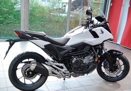 Neumotorrad Honda NC750X DCT