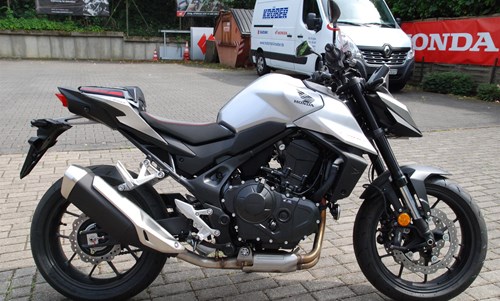 Honda CB750 Hornet