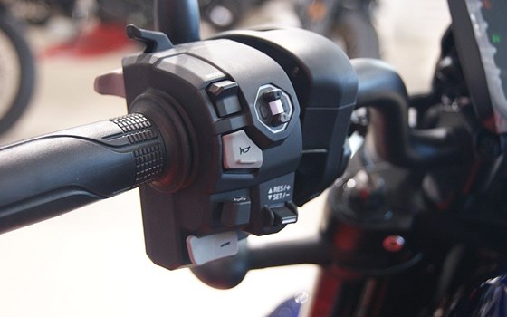 Neufahrzeug Honda CMX1100 Rebel DCT - Bild 8