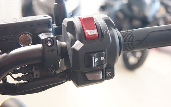 Neufahrzeug Honda CMX1100 Rebel DCT - Bild 9