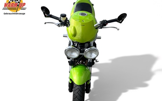 Gebrauchtmotorrad Triumph Speed Triple 955i - Bild 9