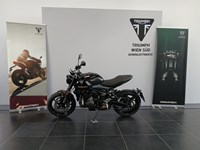 Neumotorrad Triumph Trident 660 LG2 MY 2025