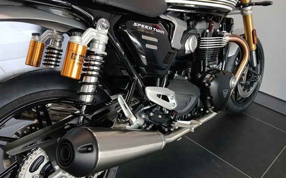 Neufahrzeug Triumph Speed Twin 1200 RS - Bild 10 Neufahrzeug Triumph Speed Twin 1200 RS - Bild 10