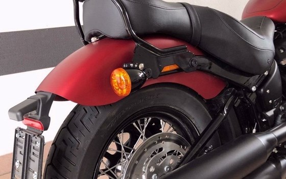 Gebrauchtmotorrad Harley-Davidson Softail Street Bob FXBB - Bild 2