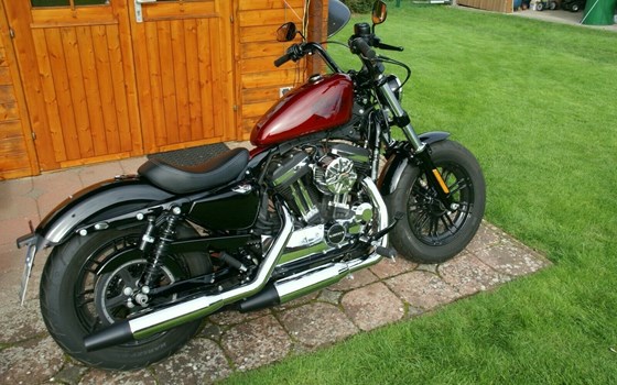 Gebrauchtmotorrad Harley-Davidson Sportster XL 1200XS Forty-Eight Special - Bild 3