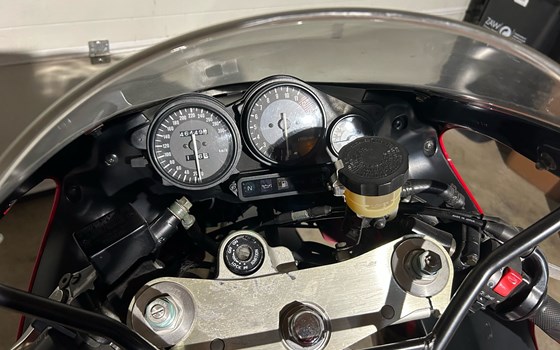 Gebrauchtmotorrad Yamaha YZF 1000 R Thunderace - Bild 7