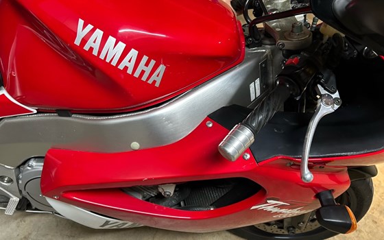 Gebrauchtmotorrad Yamaha YZF 1000 R Thunderace - Bild 8