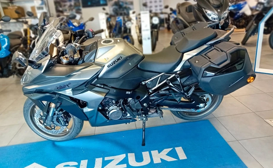 Angebot Suzuki GSX-S1000GT Bild 3: Angebot Suzuki GSX-S1000GT