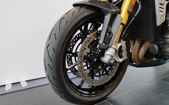 Gebrauchtmotorrad Triumph Speed Triple RS - Bild 5 Gebrauchtmotorrad Triumph Speed Triple RS - Bild 5