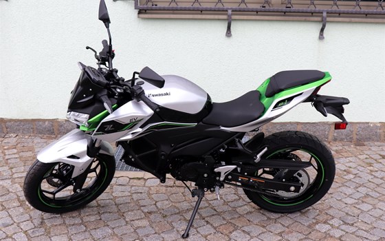 Neufahrzeug Kawasaki Z e-1 - Bild 1