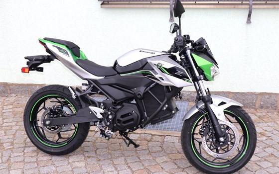 Neufahrzeug Kawasaki Z e-1 - Bild 5