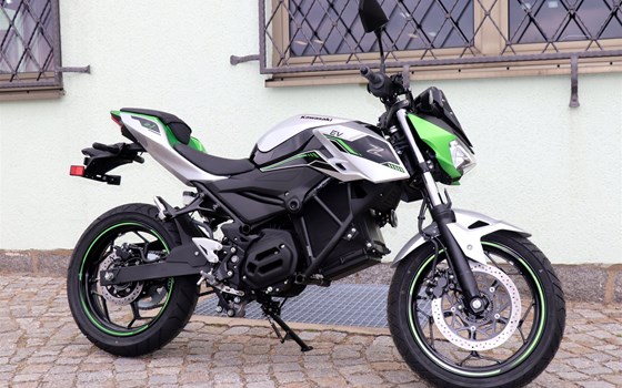Neufahrzeug Kawasaki Z e-1 - Bild 6