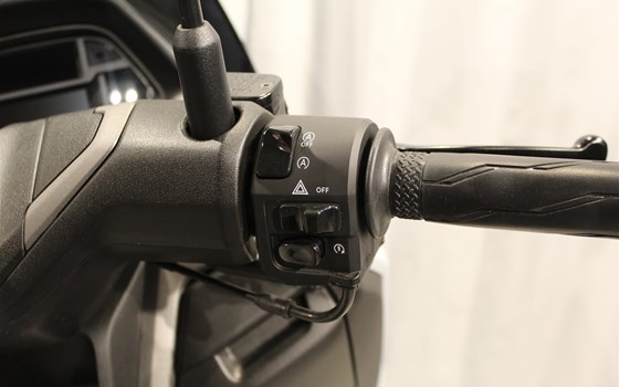 Gebrauchtmotorrad Yamaha NMAX 125 Tech MAX - Bild 14