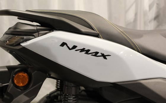 Gebrauchtmotorrad Yamaha NMAX 125 Tech MAX - Bild 2