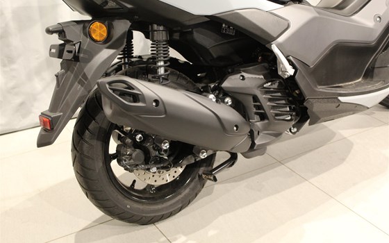 Gebrauchtmotorrad Yamaha NMAX 125 Tech MAX - Bild 3