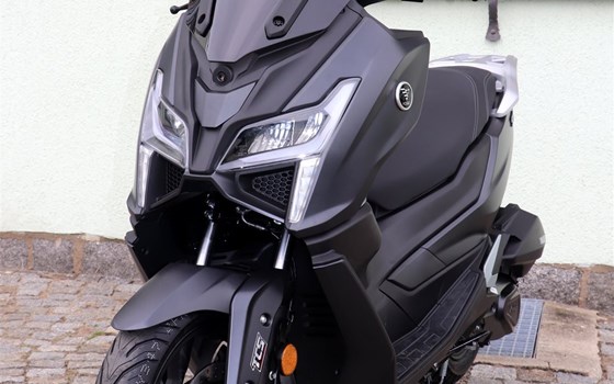 Neufahrzeug Voge SR1 125 ABS TCS - Bild 4