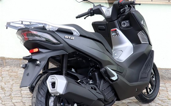 Neufahrzeug Voge SR1 125 ABS TCS - Bild 7