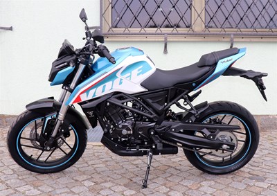 R125