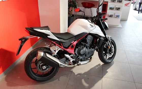 Neufahrzeug Honda CB750 Hornet - Bild 4