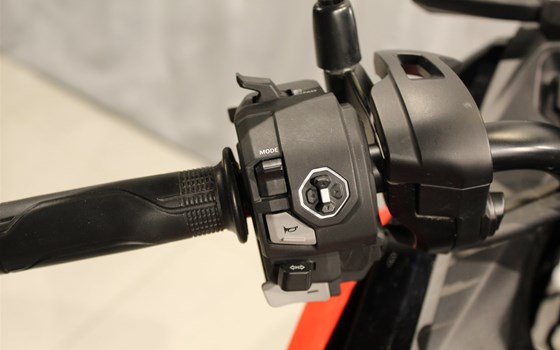 Gebrauchtmotorrad Honda NC750X DCT - Bild 16