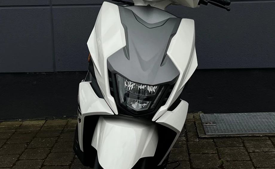 Angebot Suzuki Avenis 125 Bild 3: Angebot Suzuki Avenis 125