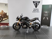 Gebrauchtmotorrad Triumph Speed Triple RS 1200