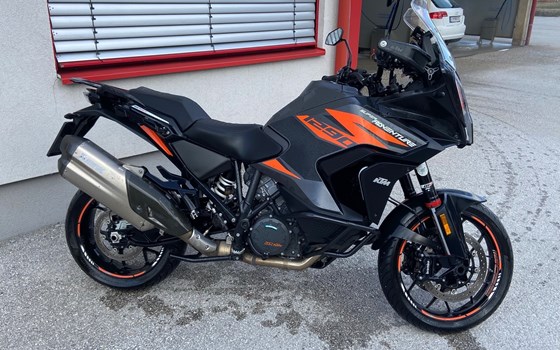 Gebrauchtmotorrad KTM 1290 Super Adventure S - Bild 2 Gebrauchtmotorrad KTM 1290 Super Adventure S - Bild 2