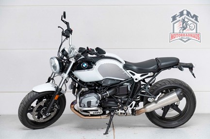 BMW R nineT