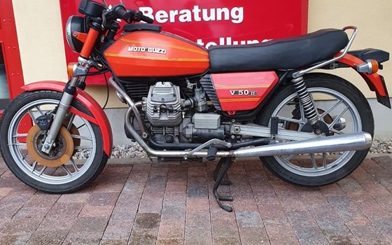 Gebrauchtmotorrad Moto Guzzi V 50 - Bild 2