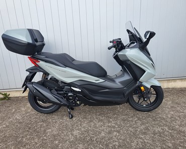 Honda Forza 350