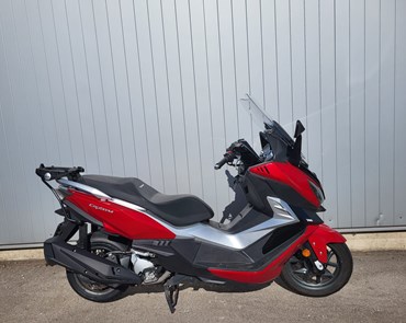Sym Cruisym 300